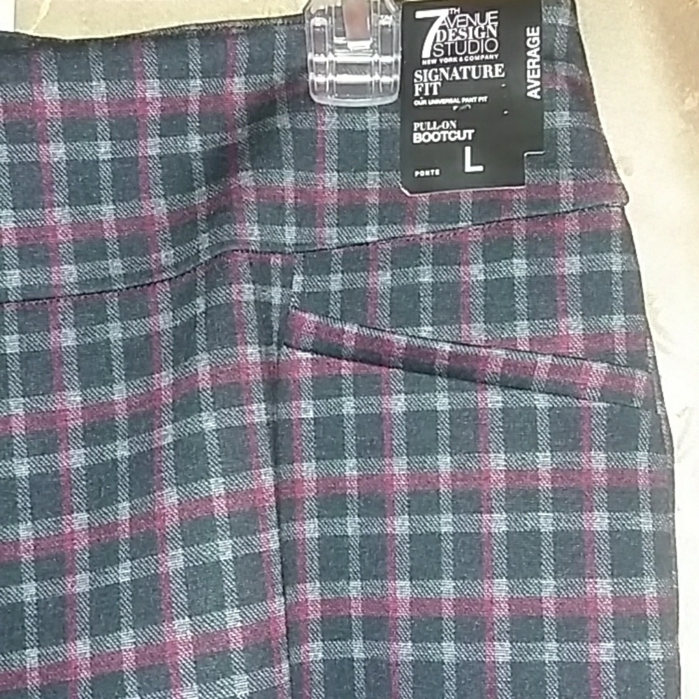 NY and Company Plaid Dress Pant